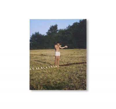 ★ スティーブン・ショア 写真集 「AMERICAN SURFACES」 ★ Amazon | American Surfaces: Revised & Expanded Edition