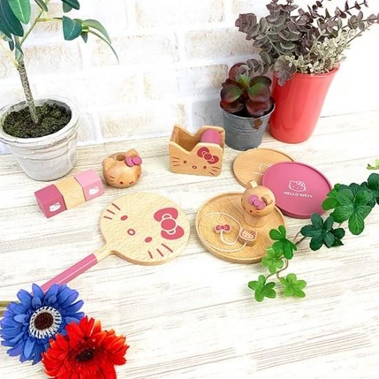 Amazon.co.jp: サンリオ(SANRIO) ハンドミラー（ジュエルデコ
