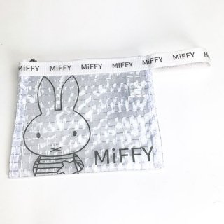<img class='new_mark_img1' src='https://img.shop-pro.jp/img/new/icons15.gif' style='border:none;display:inline;margin:0px;padding:0px;width:auto;' />ミッフィー miffy PVCシリーズ フラットポーチ ポーチ ケース 小物入れ フラット クリア グッズ