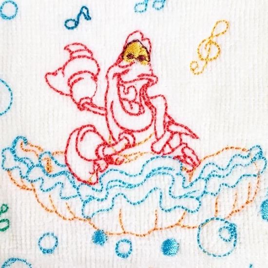 ディズニーのポップで肌触りの良いタオルハンカチ
