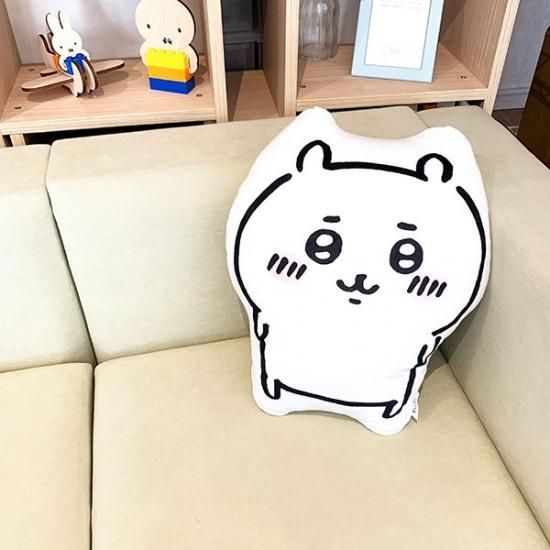 ちいかわ もちもちダイカット抱き枕 クッション ちいかわ もちもちダイカット抱き枕 クッション