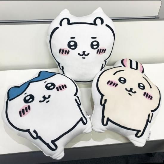 ちいかわ もちもちダイカット抱き枕 ハチワレ クッション ちいかわ もちもちダイカット抱き枕 ハチワレ クッション