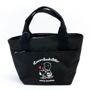 <img class='new_mark_img1' src='https://img.shop-pro.jp/img/new/icons15.gif' style='border:none;display:inline;margin:0px;padding:0px;width:auto;' />スヌーピー ポケット付きクーラーバッグ 保冷バッグ かばん ランチ ブラック