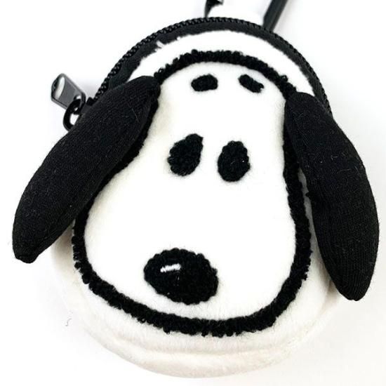 大きいスヌーピー　ぬいぐるみ　ミニポーチ付き ファーストスヌーピー Sサイズ|【ぬいぐるみのセキグチ