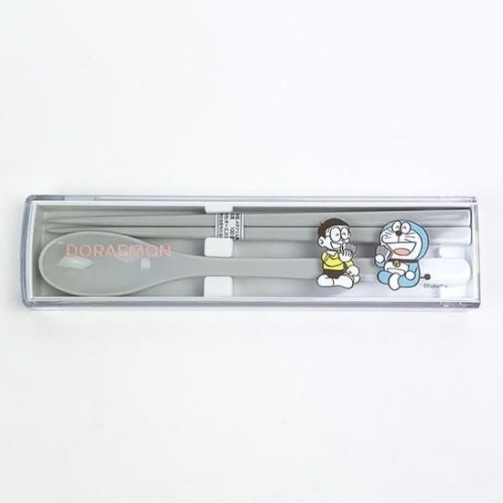 ドラえもん 抗菌箸 スプーンセット グレー ランチ カトラリー 箸 スプーン 学校 オフィス 日本製 ドラえもん 抗菌箸 スプーンセット グレー ランチ カトラリー 箸 スプーン 学校 オフィス 日本製