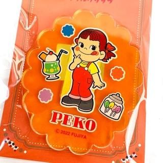 <img class='new_mark_img1' src='https://img.shop-pro.jp/img/new/icons15.gif' style='border:none;display:inline;margin:0px;padding:0px;width:auto;' />ペコちゃん 不二家 アクリルクリップ レトロチラシ 文房具 日本製