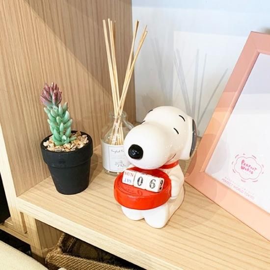 スヌーピー 磁器製 万年カレンダー PEANUT インテリア スヌーピー 磁器製 万年カレンダー PEANUT インテリア