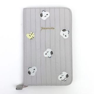 <img class='new_mark_img1' src='https://img.shop-pro.jp/img/new/icons15.gif' style='border:none;display:inline;margin:0px;padding:0px;width:auto;' />スヌーピー マルチカードケース スヌーピー＆ウッドストック PEANUTS ポーチ グレー