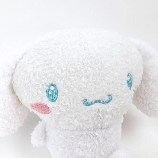 サンリオ ふんわり光る お座りぬいぐるみ シナモロール シナモン