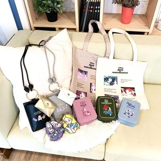 ディズニー アリス イン ワンダーランド クラシックスマホ ディズニー アリス イン ワンダーランド クラシックスマホ