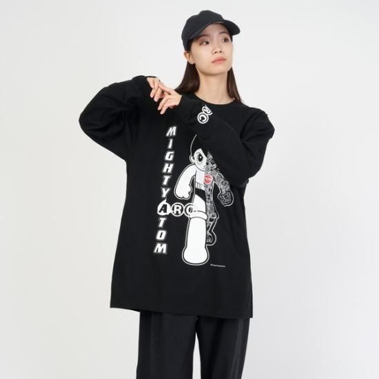 【希少/美品】タトラス × 鉄腕アトム コラボプリントロングTシャツ カットソー 希少/美品】タトラス × 鉄腕アトム コラボプリントロングTシャツ