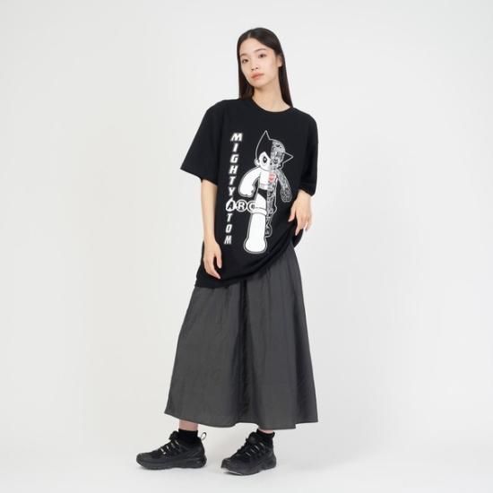 SECRETBASE ミドルスケール 鉄腕アトム　黒Tシャツ SECRETBASE ミドルスケール 鉄腕アトム 黒Tシャツ 鉄腕アトム