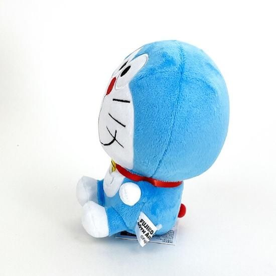おっきなドラえもんのぬいぐるみ登場！ ｜