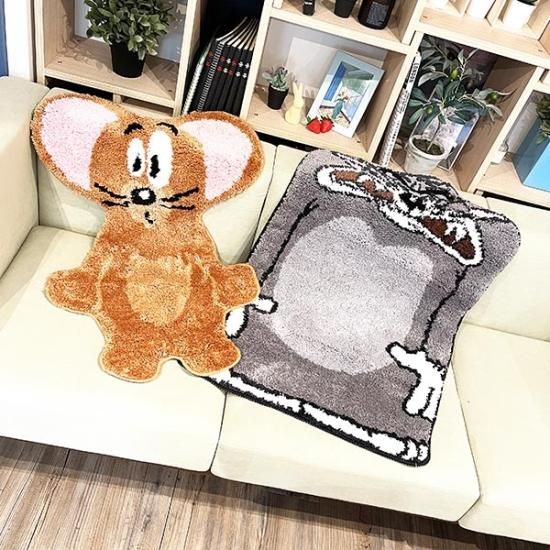 ☆新品☆レア　ラグ　輸入　トムとジェリー　可愛い　インテリア　オシャレ　アニメ 楽天市場】トムとジェリー ラグ タイニーラグ カーペット