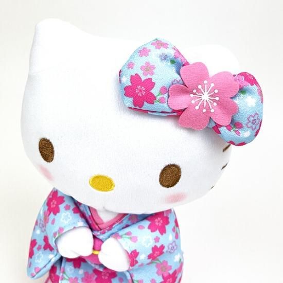 ハローキティの桜着物ぬいぐるみ
