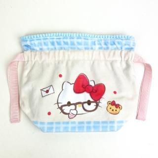 店内セール開催中!10％オフ対象商品! サンリオ ハローキティ 50th ふわふわ巾着ポーチ（ブルー） Sanrio