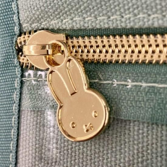 人気商品の中古品・新品・未使用品 miffy ミッフィー 刺繍ミニトートバッグ オタ活 推し活 (ブラック) チャーム