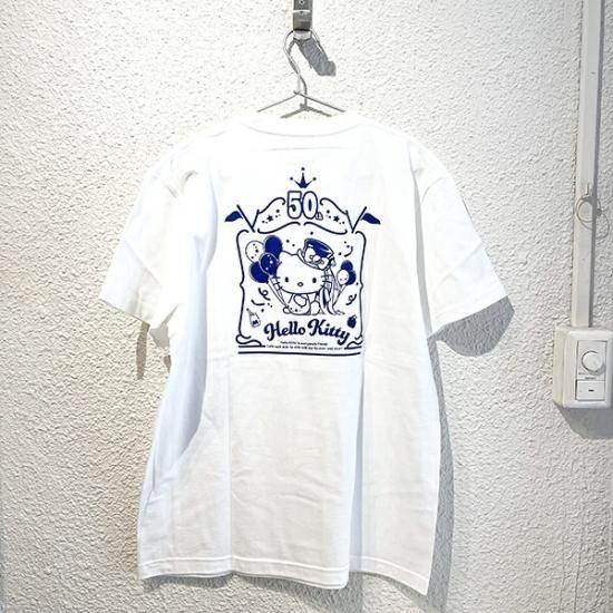 キティのシャツ