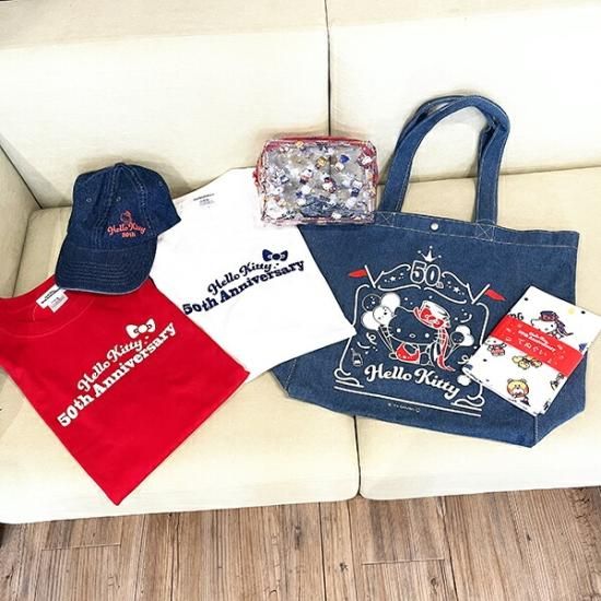 ハローキティ50thtシャツ