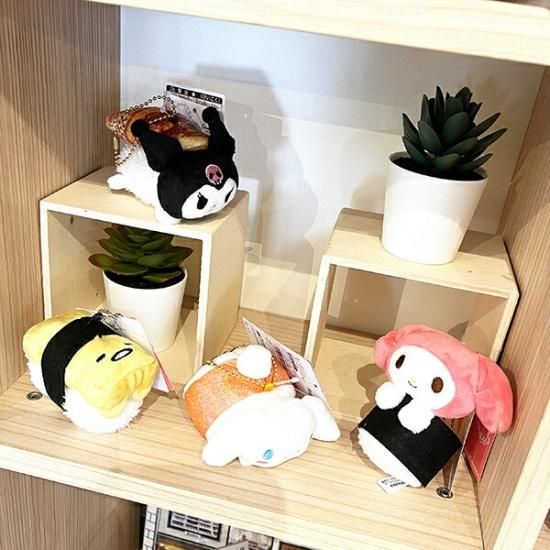 PERFECT WORLD TOKYO STORE