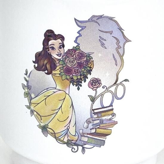 ディズニープリンセスのディズニー100周年限定マグカップ