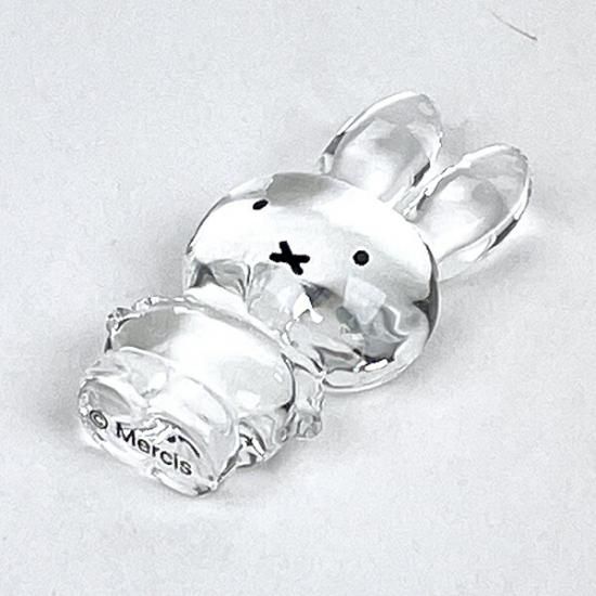 Transparent Miffy chopstick rests are