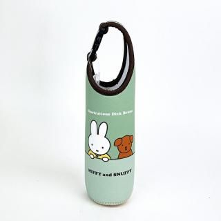 <img class='new_mark_img1' src='https://img.shop-pro.jp/img/new/icons15.gif' style='border:none;display:inline;margin:0px;padding:0px;width:auto;' />ミッフィー miffy ペットボトルホルダー MIFFY and SNUFFY 水筒ホルダー