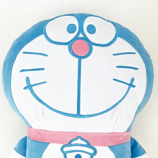 ドラえもん 低反発ダイカットクッション インテリア 抱き枕