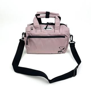 <img class='new_mark_img1' src='https://img.shop-pro.jp/img/new/icons15.gif' style='border:none;display:inline;margin:0px;padding:0px;width:auto;' />スヌーピー OUTDOOR PRODUCTS コラボ 2way ショルダーバッグ ピンク SNOOPY