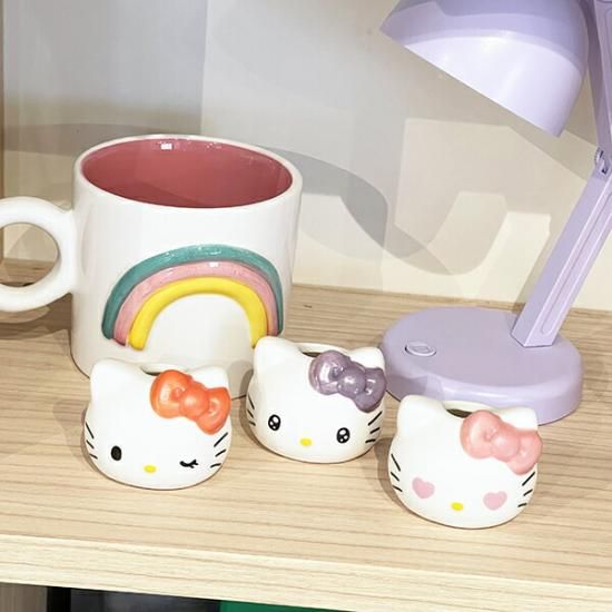 サンリオ 50th ANNIVERSARY ハローキティ ペンスタンド (ウィンク