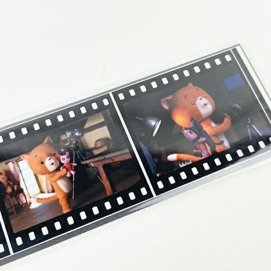 こまねこの映画風フィルムステッカー