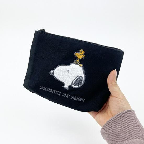 SNOOPY 2025 巳スヌーピーのぬいぐるみポーチ BOOK ＜ローソン