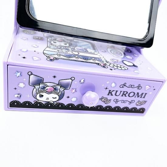My Melo and Kuromi mini dressers
