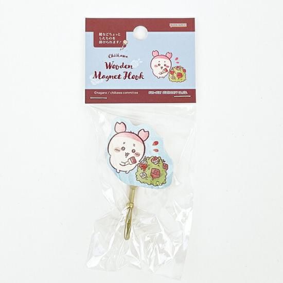 古本屋の木製マグネットフック