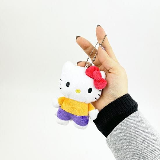 しんちゃんとハローキティのコラボアイテム