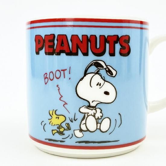 The PEANUTS mugs