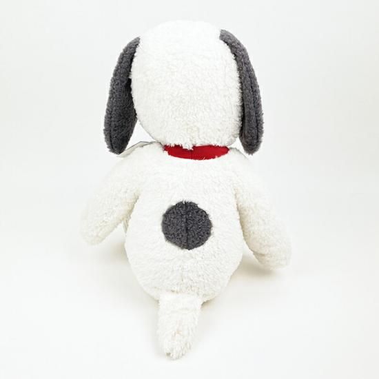Snoopy plush toy