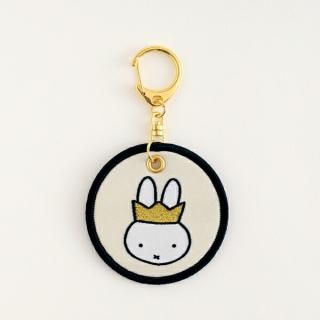 店内セール開催中!10％オフ対象商品! ミッフィー miffy 70th ワッペン キーホルダー(Ivory) 文具