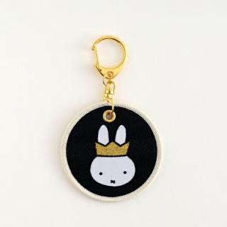 店内セール開催中!10％オフ対象商品! ミッフィー miffy 70th ワッペン キーホルダー(Black) 文具