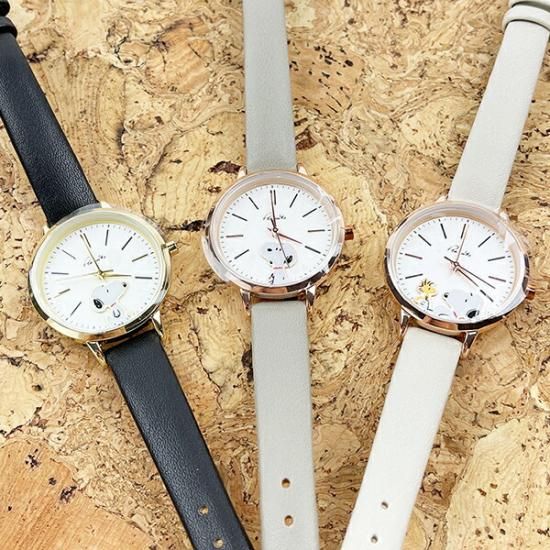2-layer watch with Snoopy