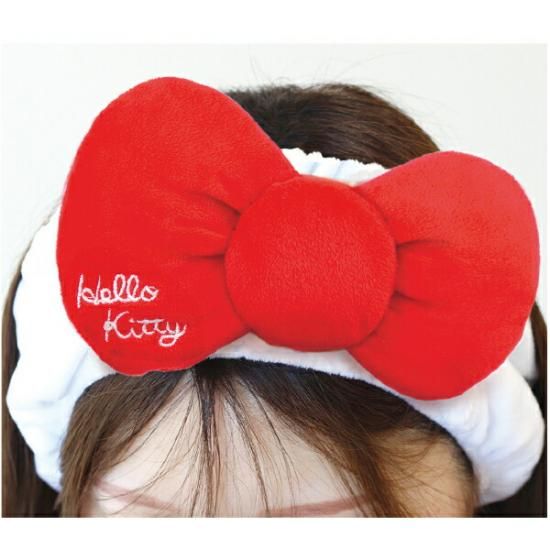 Hello Kitty items