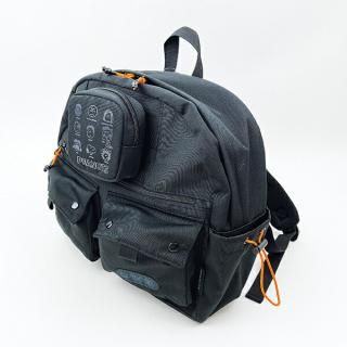 <img class='new_mark_img1' src='https://img.shop-pro.jp/img/new/icons15.gif' style='border:none;display:inline;margin:0px;padding:0px;width:auto;' />スヌーピー OUTDOOR PRODUCTS リュック＆コスメポーチ ブラック PEANUTS 75th SNOOPY