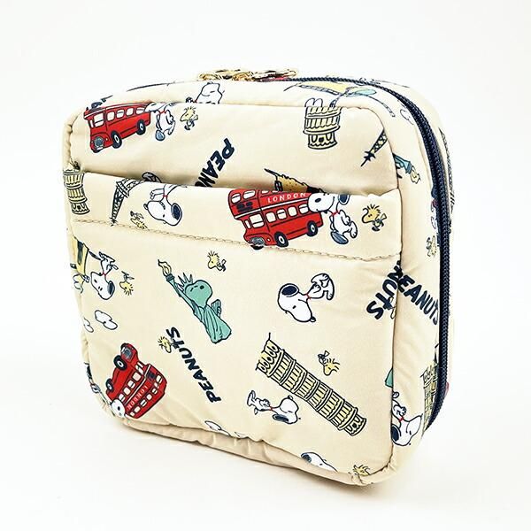 Snoopy's travel pouch
