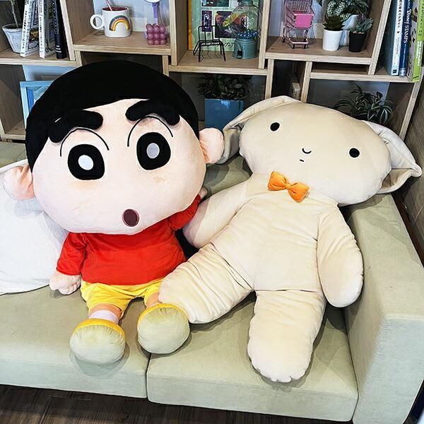 クレヨンしんちゃん特大ぬいぐるみ