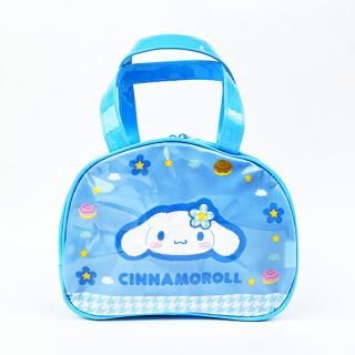 <img class='new_mark_img1' src='https://img.shop-pro.jp/img/new/icons15.gif' style='border:none;display:inline;margin:0px;padding:0px;width:auto;' />サンリオ シナモロール ビニールボストンバッグ プール キッズ シナモン