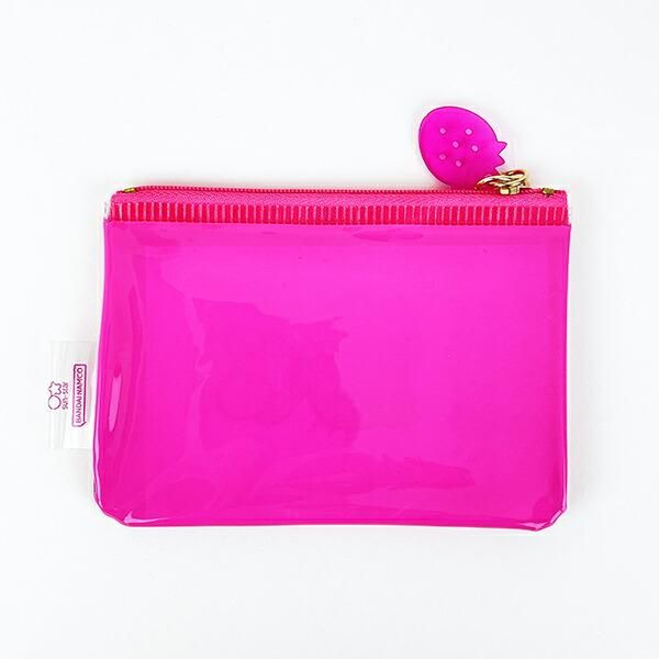 いちご新聞のバッグ