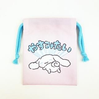 <img class='new_mark_img1' src='https://img.shop-pro.jp/img/new/icons15.gif' style='border:none;display:inline;margin:0px;padding:0px;width:auto;' />サンリオ シナモロール ミニ巾着 がんばらないシリーズ シナモン Sanrio