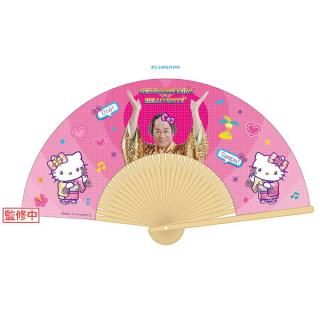 <img class='new_mark_img1' src='https://img.shop-pro.jp/img/new/icons15.gif' style='border:none;display:inline;margin:0px;padding:0px;width:auto;' />【予約品】《10月発売予定》サンリオ マツケンサンバ×ハローキティ 扇子 ハート うちわ 松平健 Sanrio