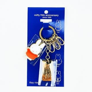 <img class='new_mark_img1' src='https://img.shop-pro.jp/img/new/icons15.gif' style='border:none;display:inline;margin:0px;padding:0px;width:auto;' />ミッフィー miffy 70th キーリング まるみみおすまし キーホルダー