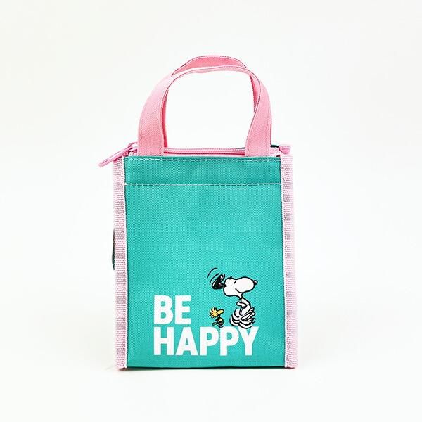 スヌーピーのピンクのランチグッズ